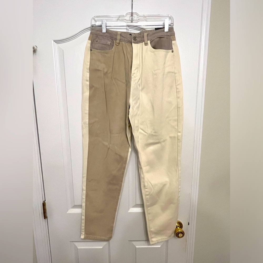 NWT Neutral Tonal Colorblock High-Rise Jeans